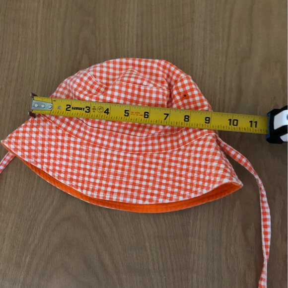 Big girls gingham bucket hat•Cotton Reversible, orange & white!Beachy style 🫶🏻 - Picture 6 of 6
